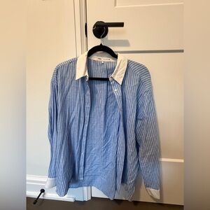 Zara Blue and White Striped Men's Button-Up Shirt